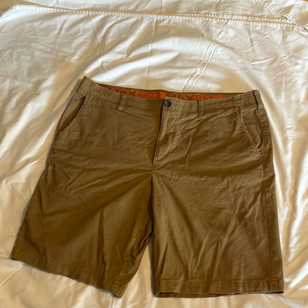 Men’s size 40 Urban Decay Shorts
